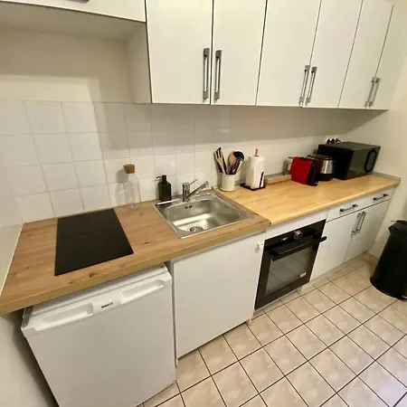 Petit En Duplex - Mignon Et Cosy 아파트 *